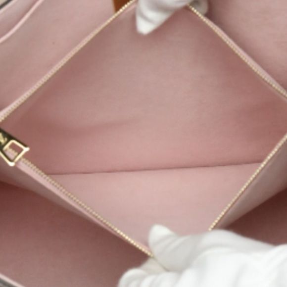 Louis Vuitton Lock Me Shopper Calf Leather Tote Bag Greige - Picture 11 of 11